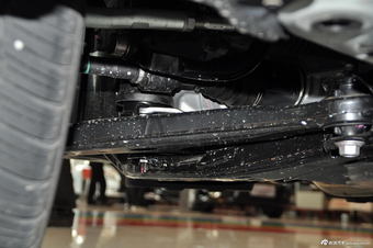 2013款汉兰达2.7L自动两驱紫金版5座