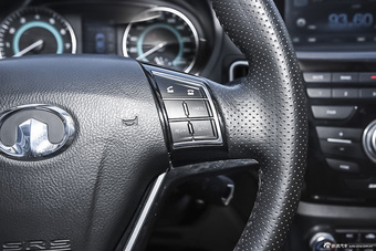 2015款长城C30 1.5L自动舒适型