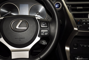 2015款雷克萨斯NX 2.5L自动300h全驱锋芒版