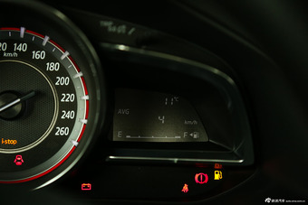 2016款马自达3昂克赛拉1.5L手动三厢舒适型