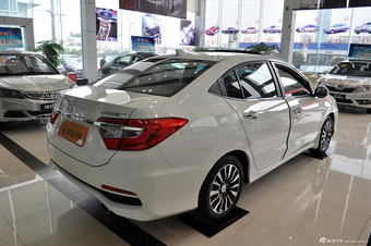 2013款凌派1.8L自动豪华版