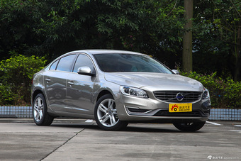 2016款沃尔沃S60L 2.0T自动 T5智驭版