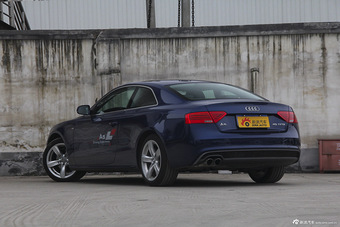 2016款奥迪A5 Coupe 2.0T自动45TFSI进取型