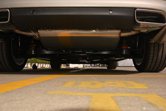 2016款沃尔沃S60L 2.0T自动 T5智驭版