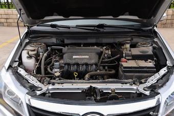 2015款比亚迪F3节能版1.5L手动豪华型