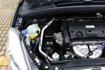 2015款东风风神L60 1.6L 手动新享型