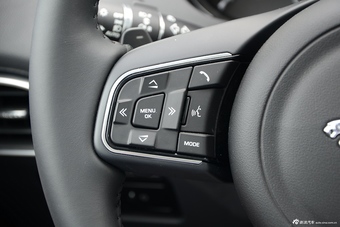 2016款捷豹F-PACE 2.0T自动都市尊享版