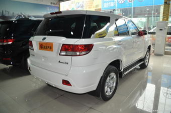 2012款奥轩G5 2.0L手动精英版两驱