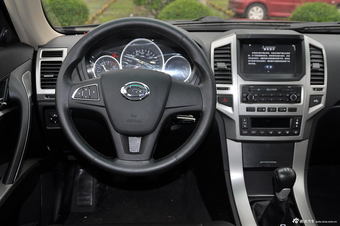 2012款奥轩GX5 2.0L手动两驱时尚版