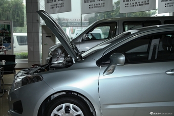 2012款中华H230 1.5L手动舒适型