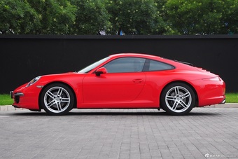 2013款911 carrera 4 3.4L