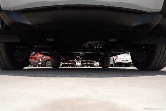 2016款北汽威旺S50 1.5T欢动尊贵型