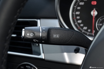 2015款奔驰GLE级 320 3.0T自动运动SUV