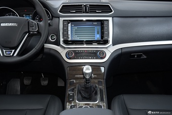 2016款哈弗H6 Coupe 1.5T手动两驱都市型