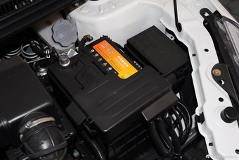 2015款绅宝D20三厢1.3L手动乐活版