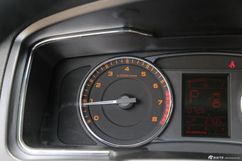 2016款吉利远景1.5L自动幸福版