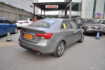 2014款福瑞迪 1.6L自动Premium