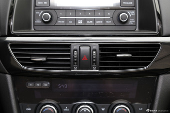 2015款阿特兹2.0L自动蓝天时尚版