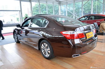 2014款雅阁2.0EX豪华版