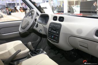 2010款五菱之光短版