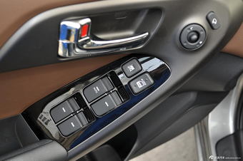 2014款福瑞迪 1.6L自动Premium