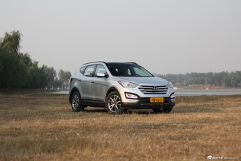 2013款全新胜达2.0T自动四驱TOP 7座