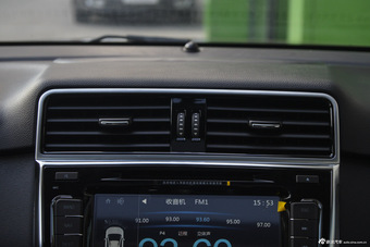 2015款哈弗H6运动版1.5T手动四驱精英型