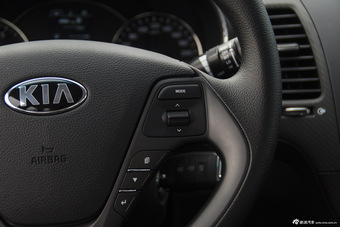 2015款起亚K3 1.6L自动GL