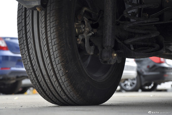 2014款力帆X50 1.5L手动豪华型