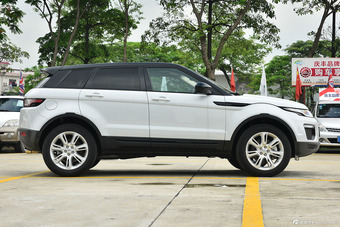 2016款揽胜极光2.0T自动SE智耀版