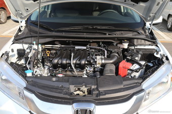 2015款 锋范1.5L CVT旗舰版