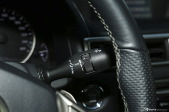 2014款雷克萨斯GS 2.5L自动250 F-Sport