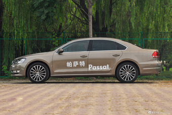 2014款帕萨特2.0T DSG至尊版