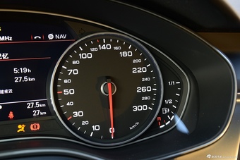 2016款奥迪A6L 1.8T自动TFSI舒适型