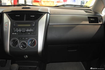 2014款启辰R50X 1.6L手动版