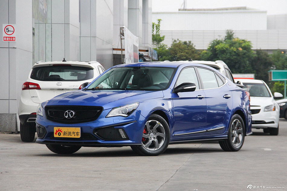 2015款绅宝CC 1.8T自动精英版