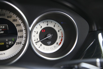 2015款奔驰CLS260 2.0T自动