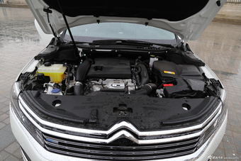 2017款雪铁龙C61.8T自动旗舰型