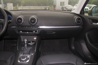 2014款奥迪A3 Sportback 35TFSI舒适型