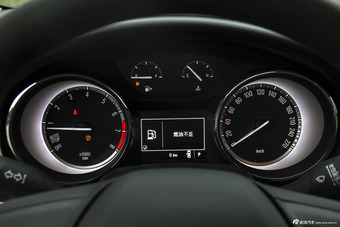 2015款威朗1.5L自动进取型15S