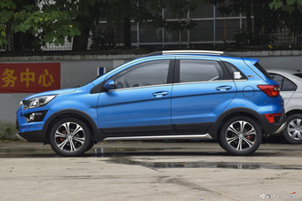 2015款北汽绅宝X25 1.5L自动精英型