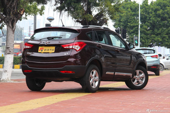 2015款海马S5 1.5T自动豪华型