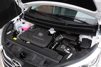 2015款瑞风S3 1.5L手动豪华智能尊享版