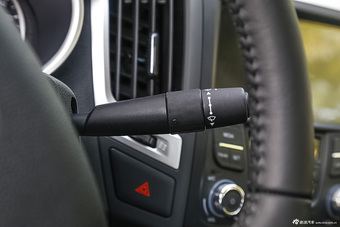 2014款风神A30 1.5L自动智尚型