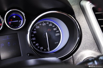 2016款CS35 1.6L自动豪华型国V