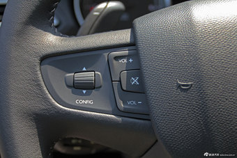 2014款东风标致408 1.6T自动尊贵版