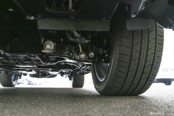 2016款雷克萨斯LX570 5.7L自动尊贵豪华版