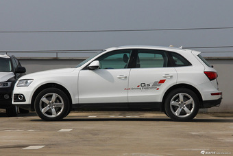 2015款奥迪Q5 40TFSI舒适型