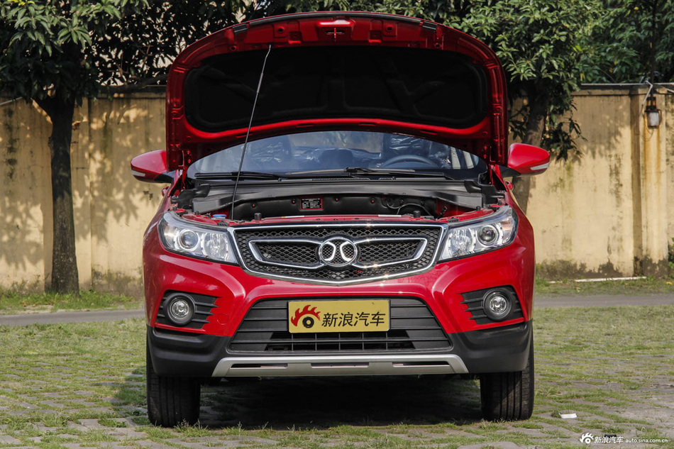 2016款北汽绅宝X55 1.5L手动舒适版