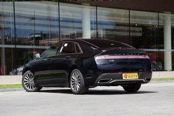 2017款林肯MKZ 2.0T自动尊雅版